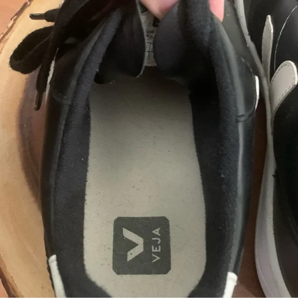 VEJA size 9 V-10 Black Leather White SolesFLAW**